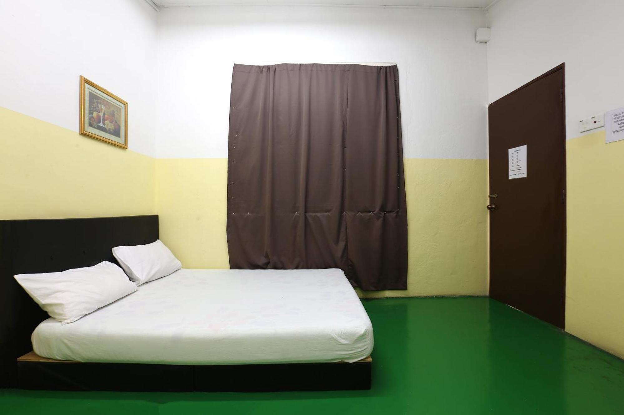 Oyo 89925 Innap Kota Bharu Eksteriør billede