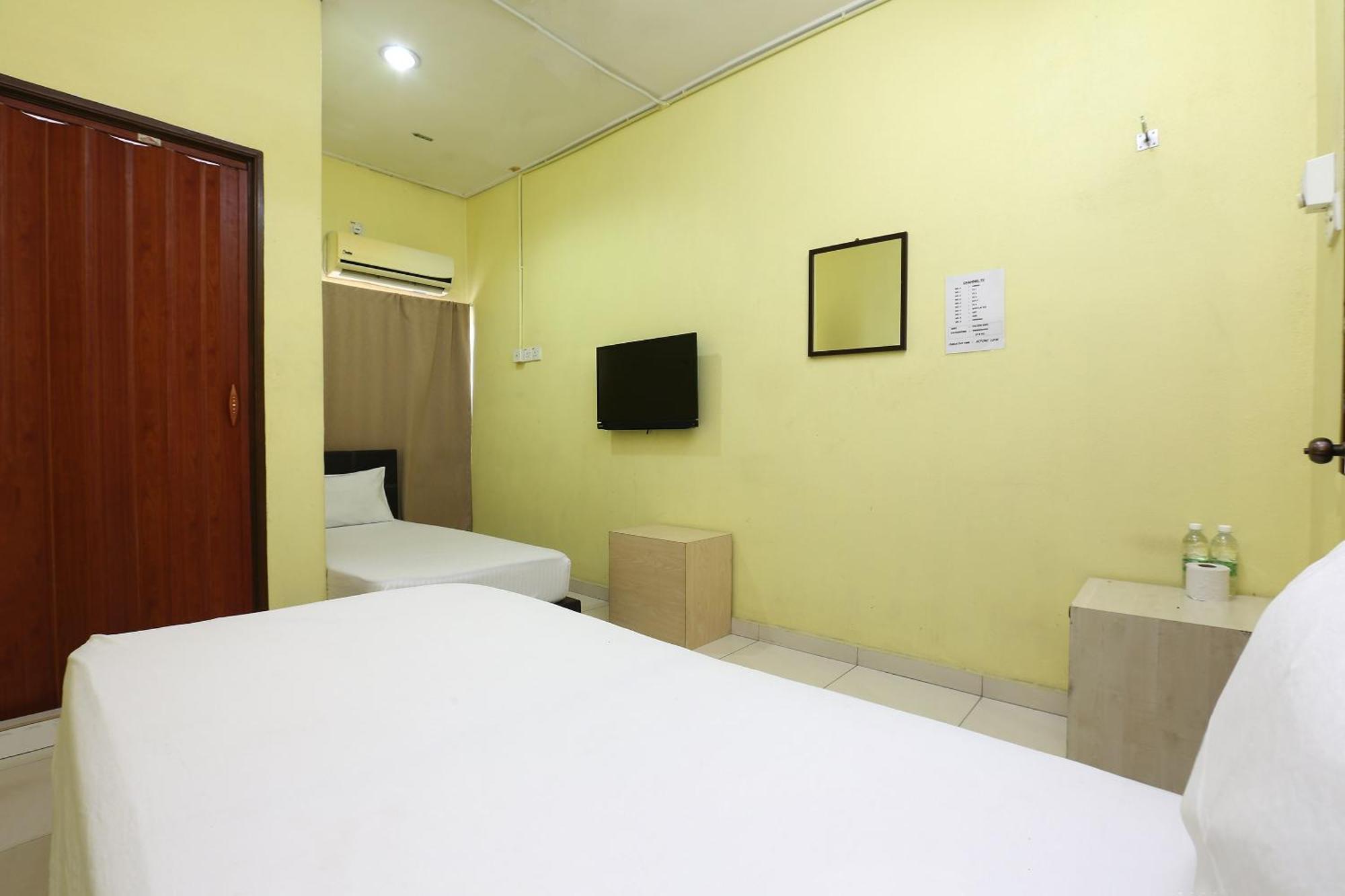 Oyo 89925 Innap Kota Bharu Eksteriør billede
